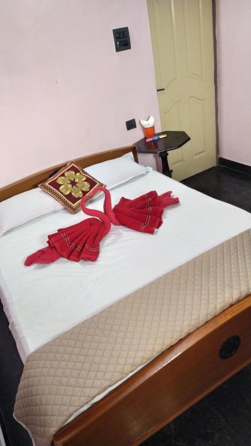 Amirtha Homes Tiruchirappalli Экстерьер фото
