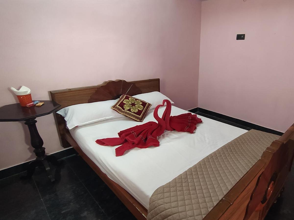 Amirtha Homes Tiruchirappalli Экстерьер фото
